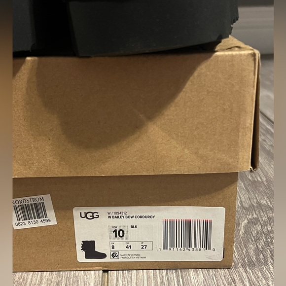 BRAND NEW UGGS W BAILEY BOW CORDUROY BLACK - Picture 5 of 5